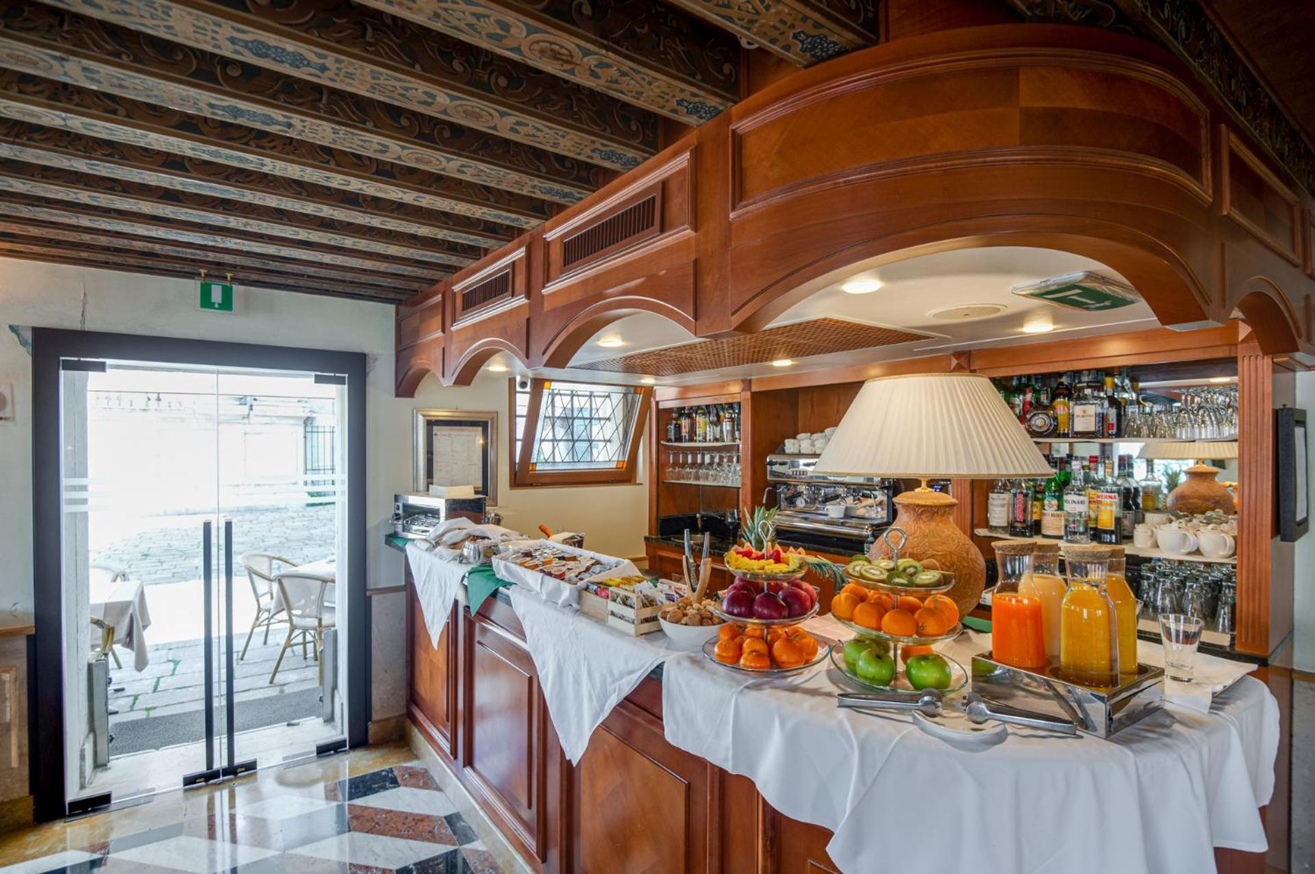 Hotel Antiche Figure Venice Ngoại thất bức ảnh