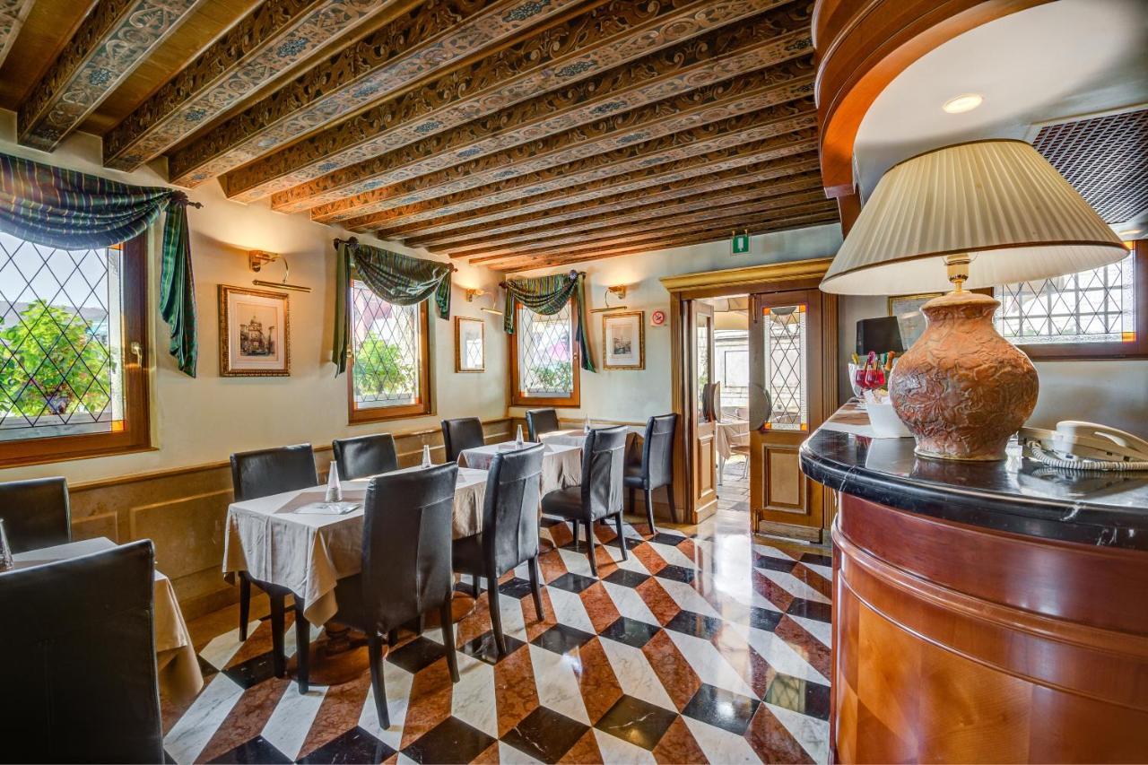 Hotel Antiche Figure Venice Ngoại thất bức ảnh